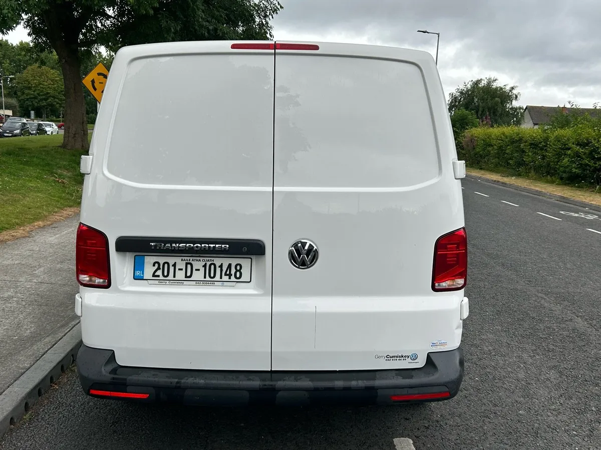 201 VOLKSWAGEN TRANSPORTER 2.0 TDI DOE 12/25 TAX 5 - Image 2