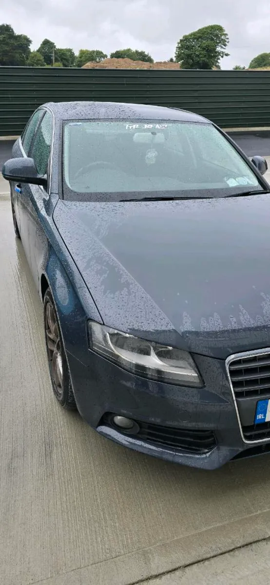 Audi A4 - Image 1
