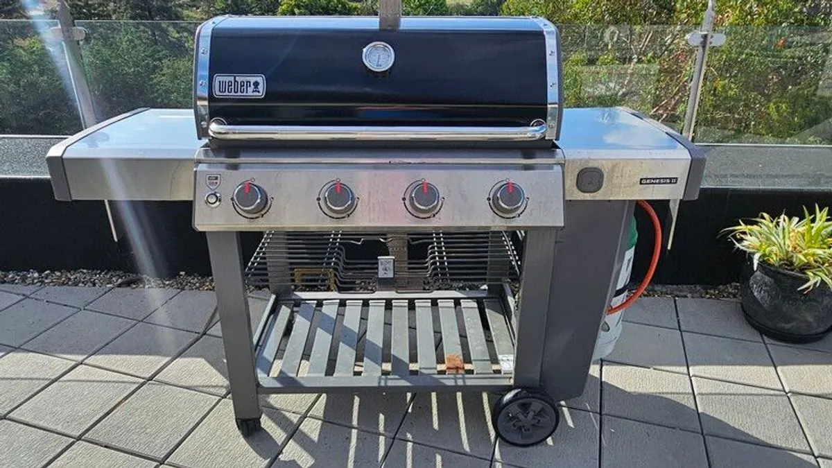 Weber Genesis II - e410 BBQ Barbecue 4 burner - Image 2