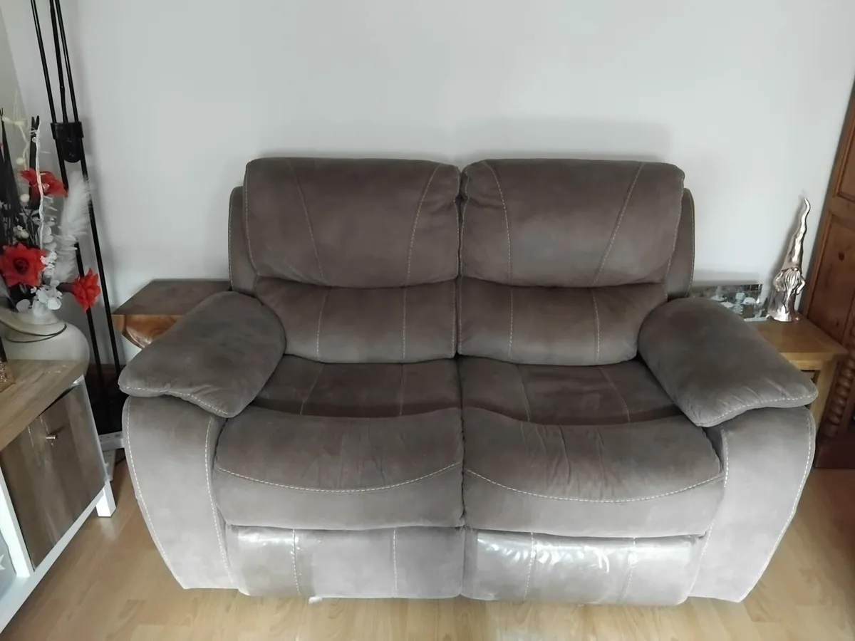 Sofas 3 and 2 seater 4 Reclining, Reduced Price! - Image 4