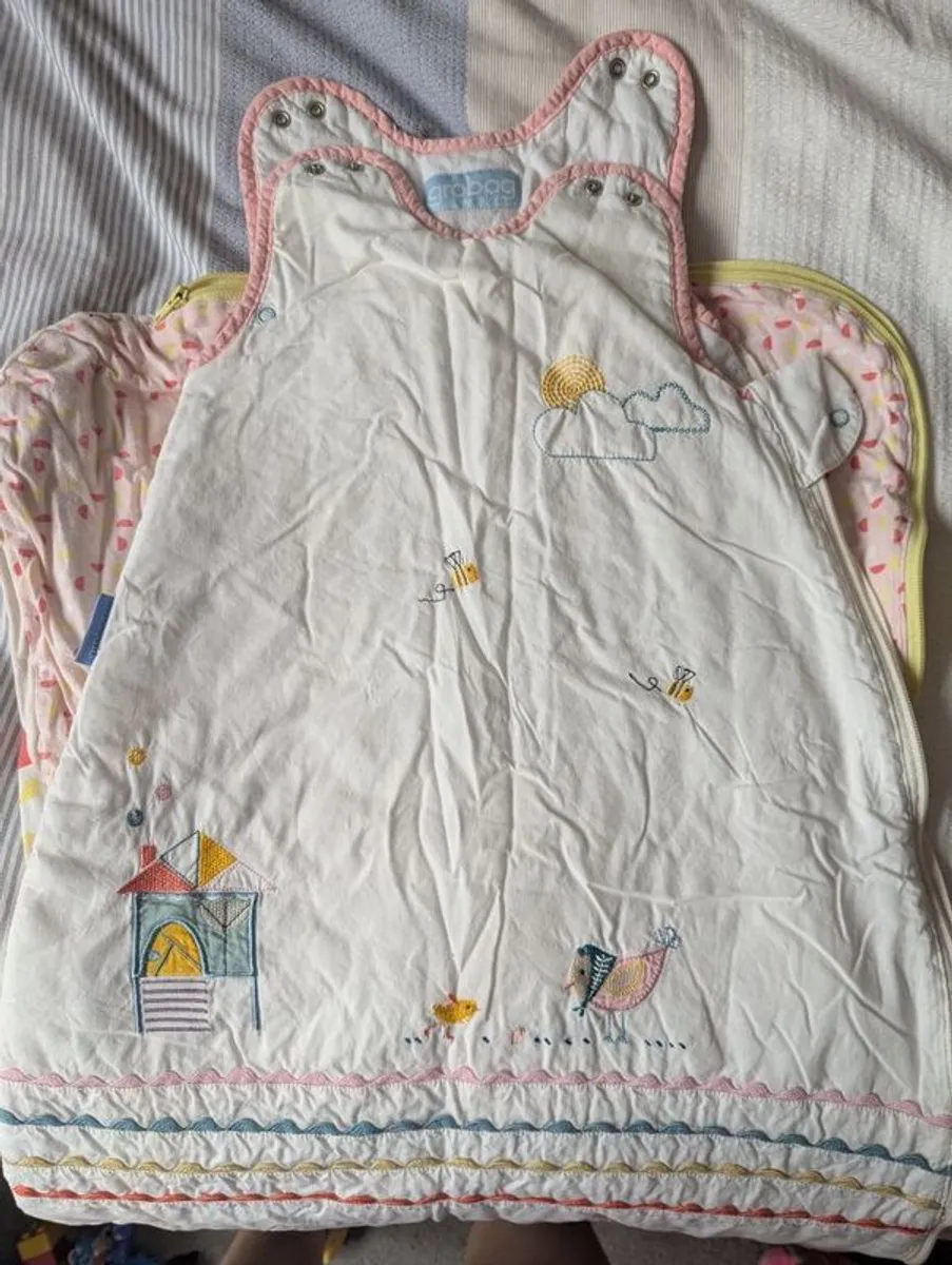 Cot Bumpers & Bundle (Cot sheets, Grobags) - Image 3