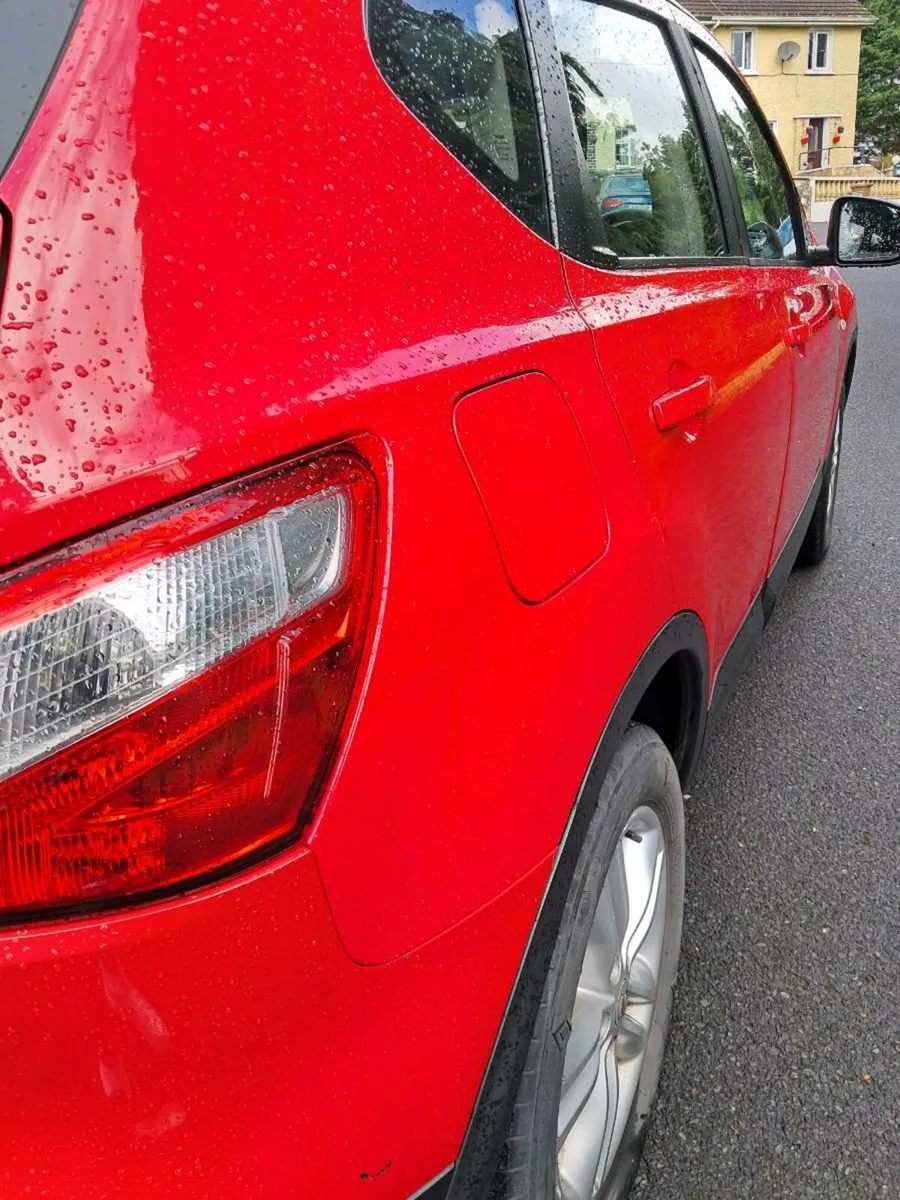 10 Nissan Qashqai - Image 2