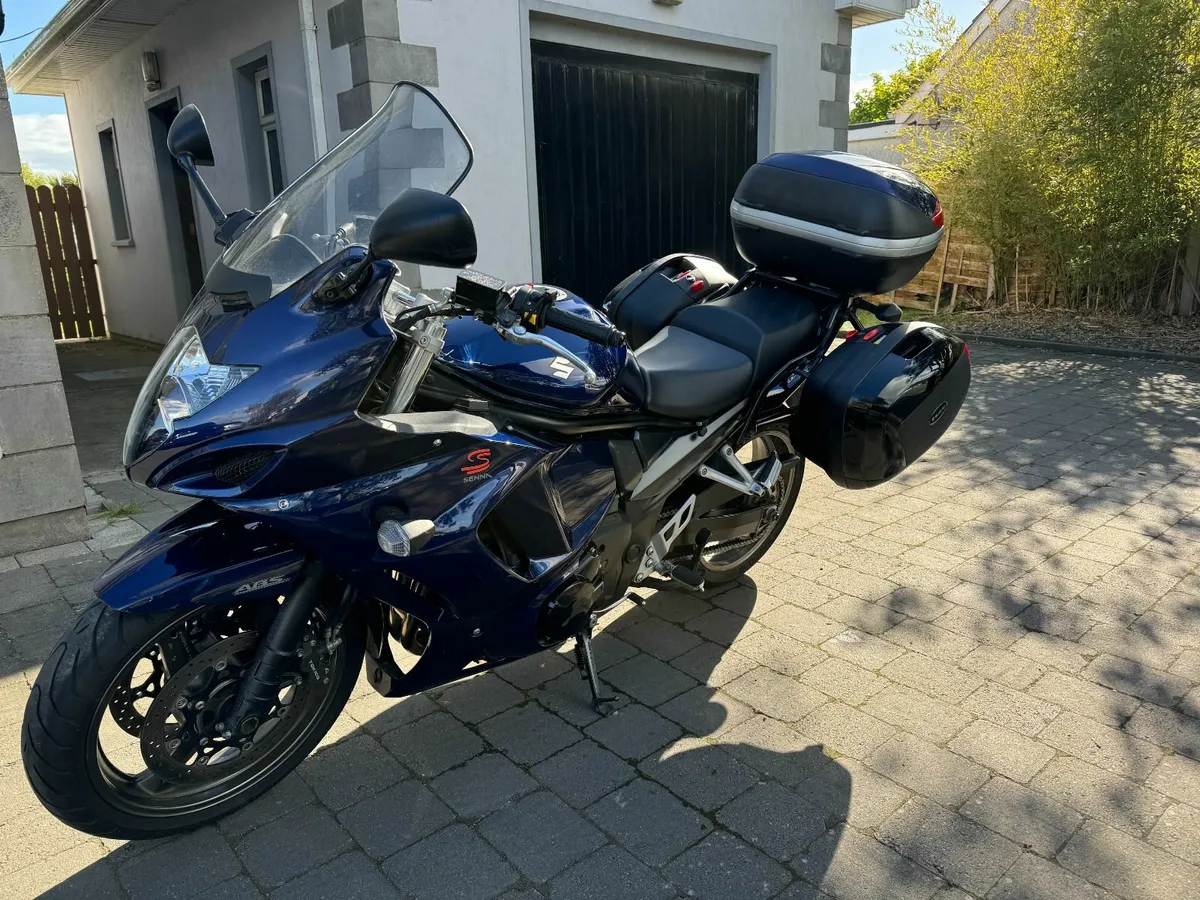 Suzuki  GSX1250FA - Image 1