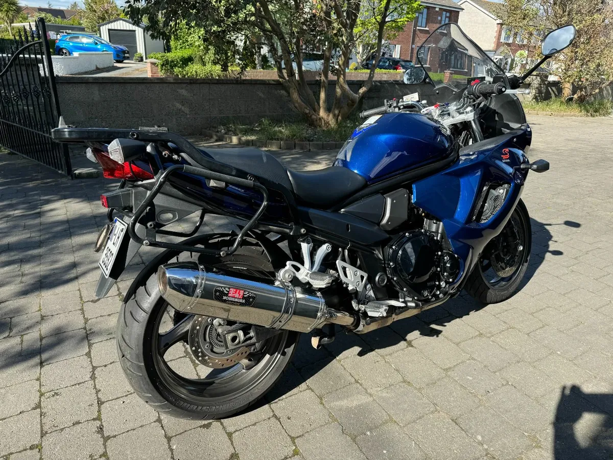 Suzuki  GSX1250FA - Image 4
