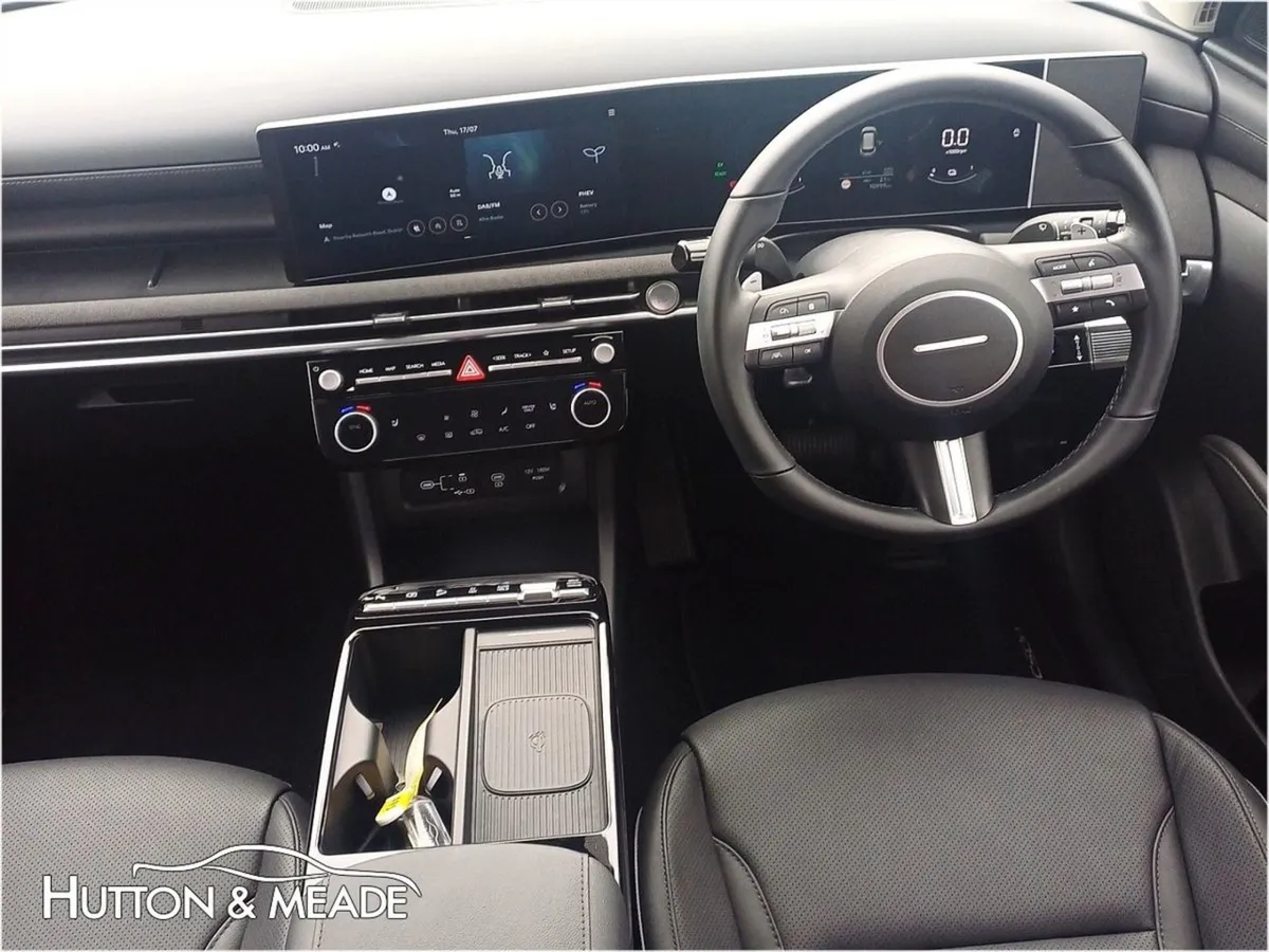 Hyundai Tucson Executive Phev FL 1.6 Petrol 5dr - Image 4