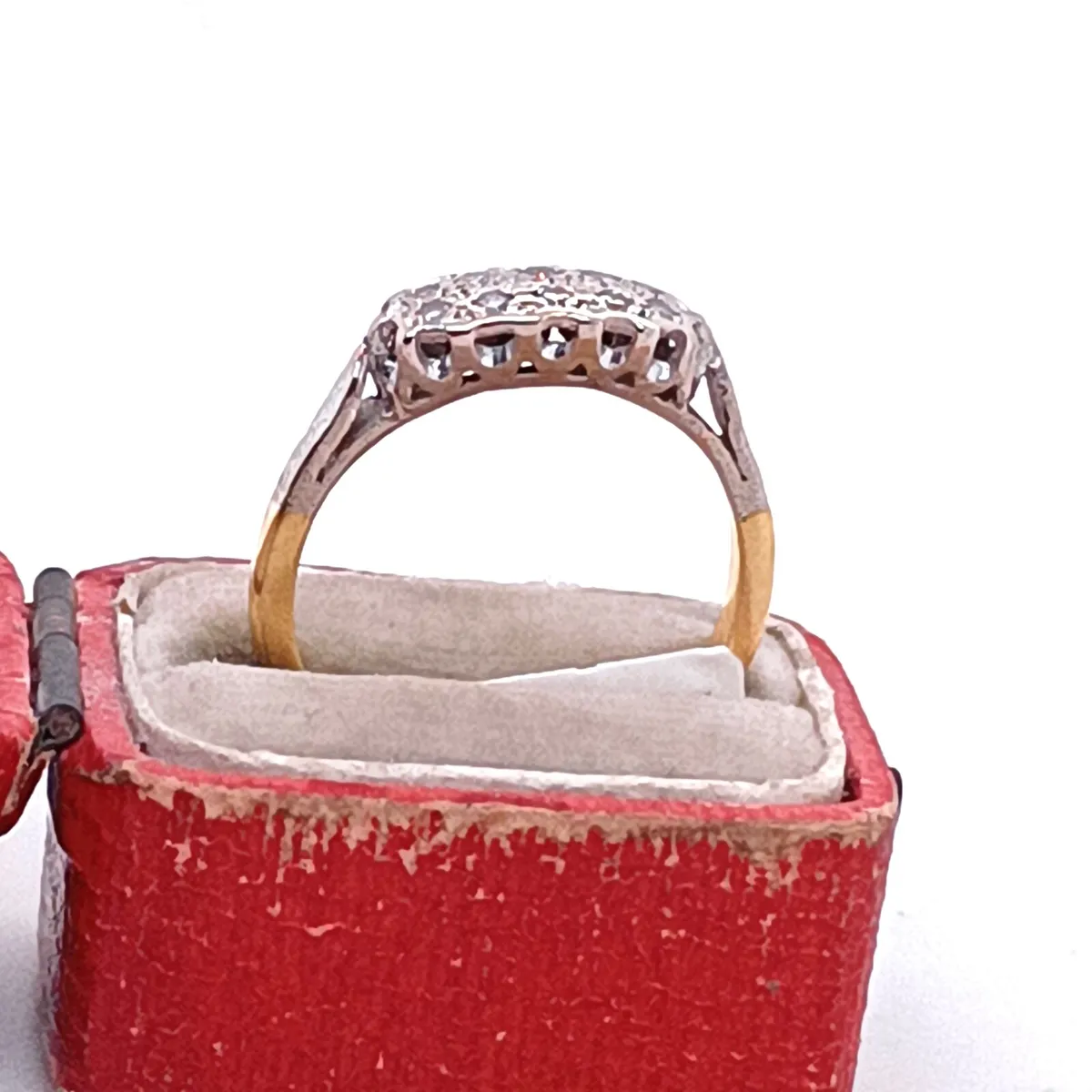 Vintage Diamond Ring , 18k Gold & Platinum - Image 4