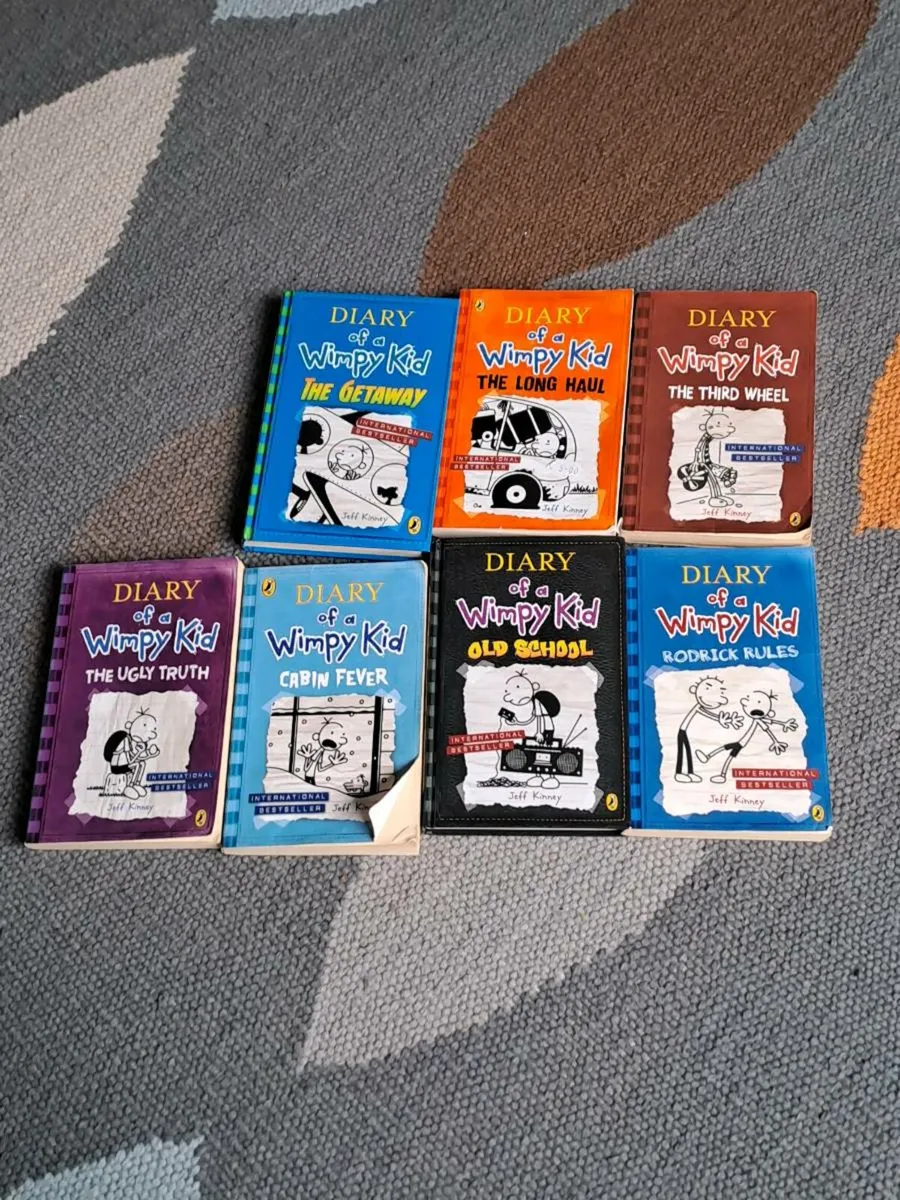 Diary of a Wimpy kid bundle 7 books