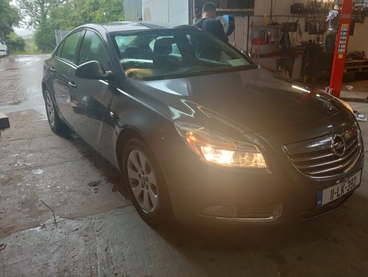 Opel Insignia 2011 - Image 1