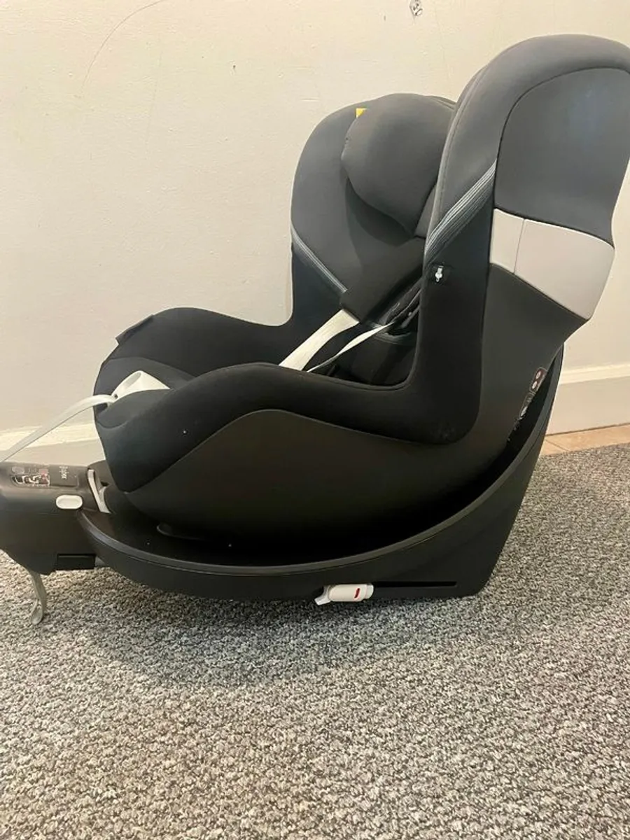 Cybex Car Seat 0-15 kg - Image 2