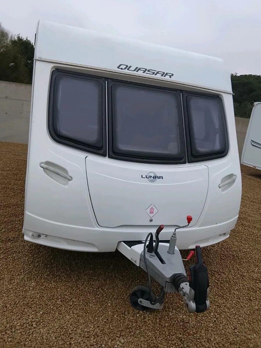 2014 lunar Quasar fixed bed stunning caravan - Image 2