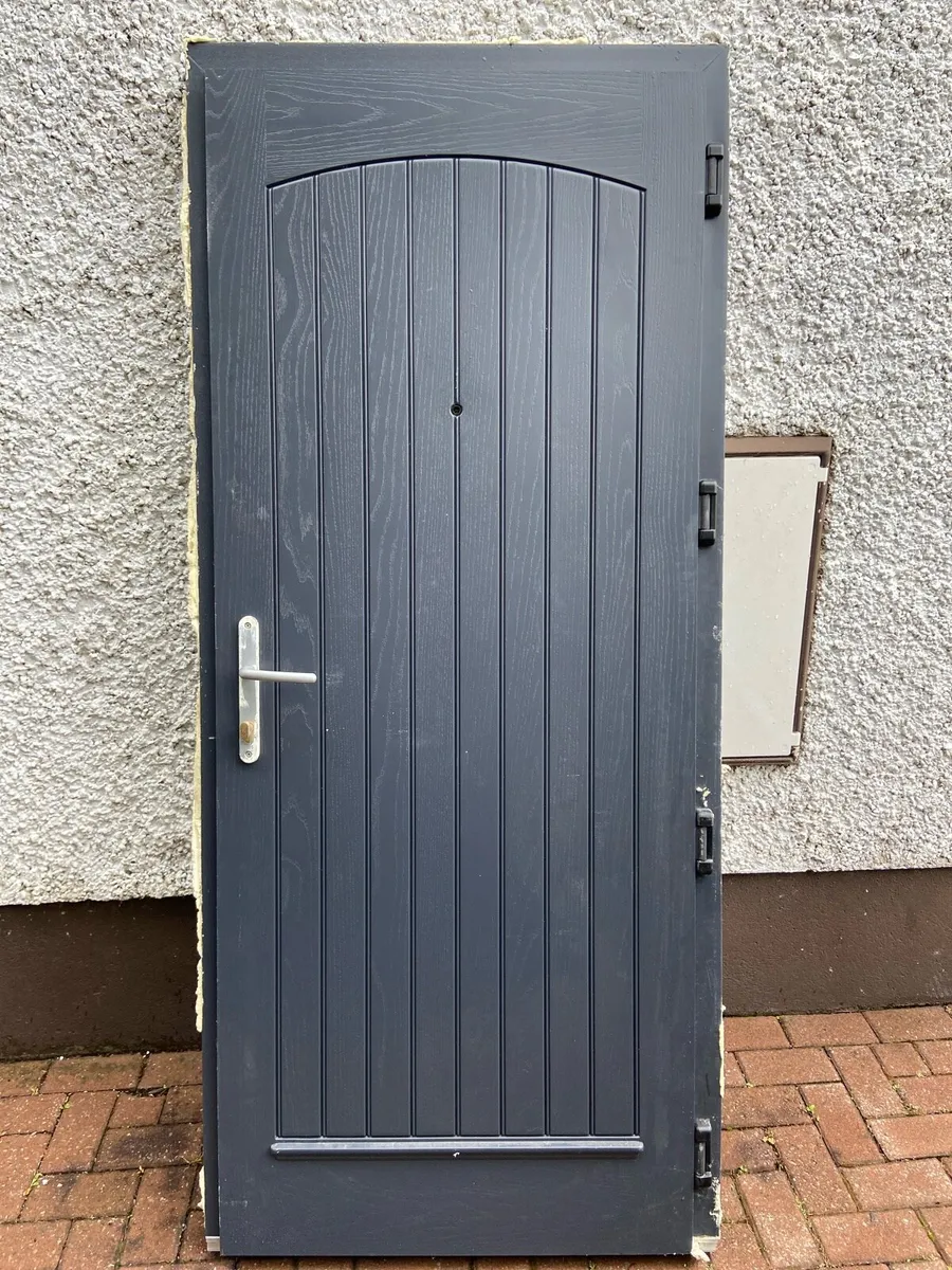 Composite   Door.   &.   Frame - Image 2