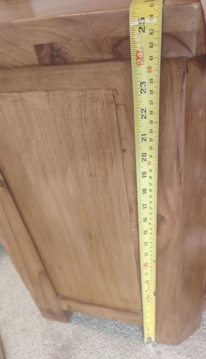 TV Cabinet - Image 1