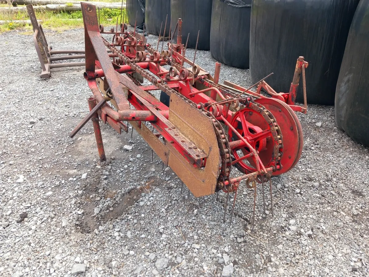 various vintage machinery 4 - Image 1