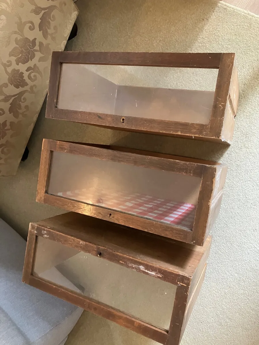Vintage Haberdashery drawers - Image 1