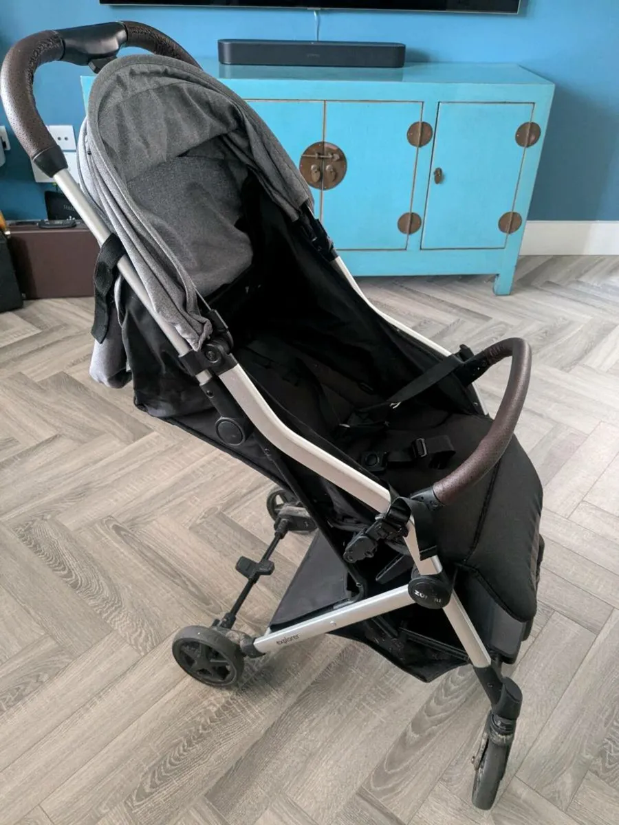 Stroller - Image 2