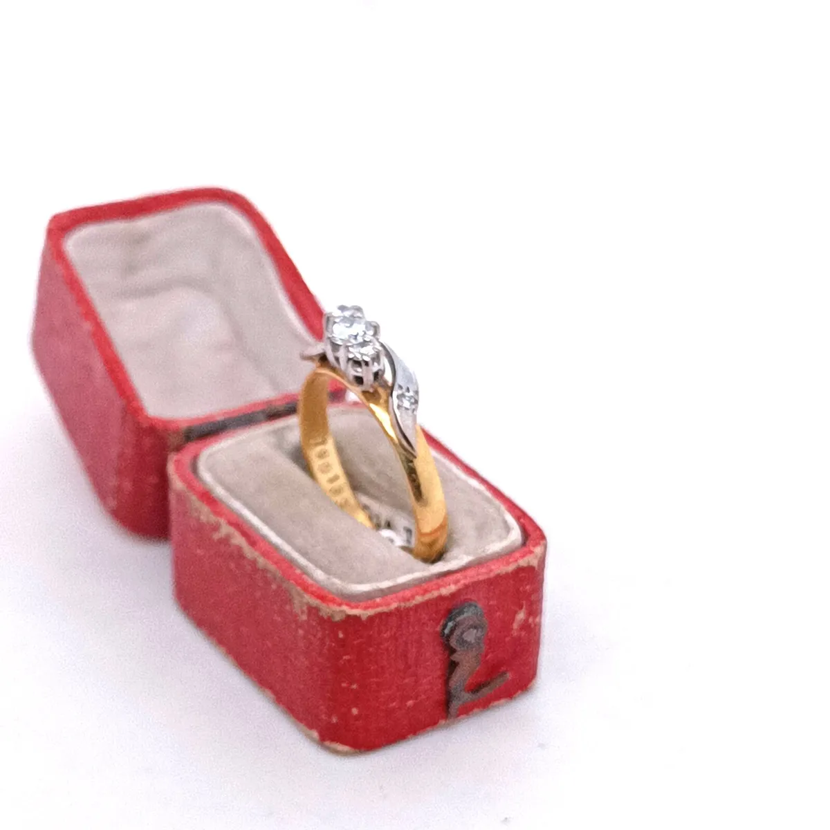Vintage Diamond Ring, 18k Yellow Gold - Image 1
