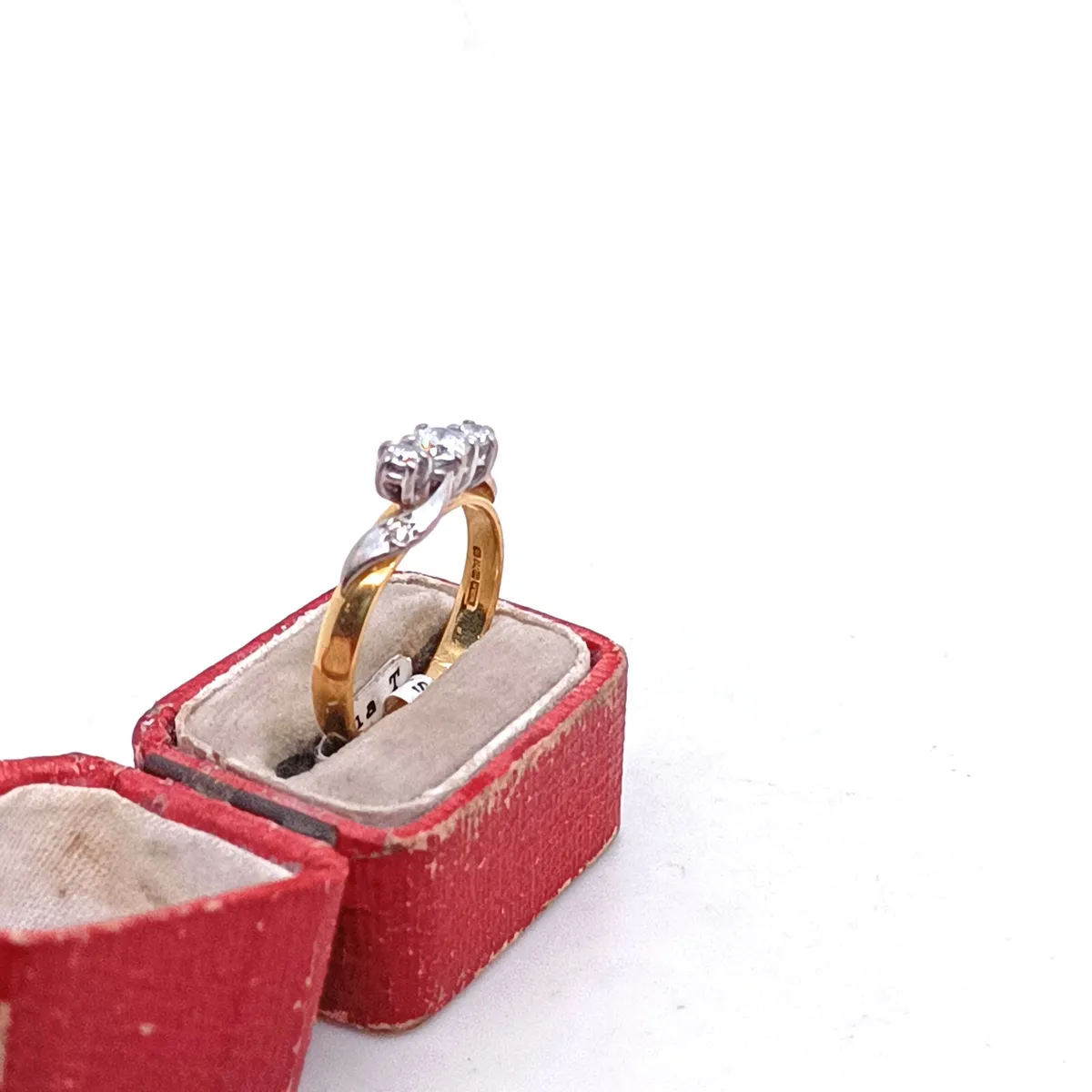 Vintage Diamond Ring, 18k Yellow Gold - Image 4