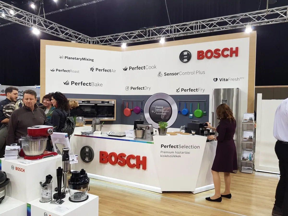 Exhibitions events display decor & installations - Image 1