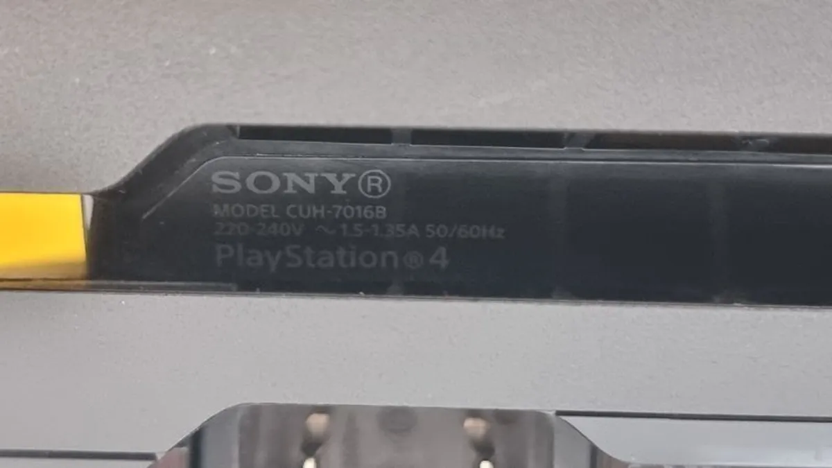 Ps4 Pro - Image 3