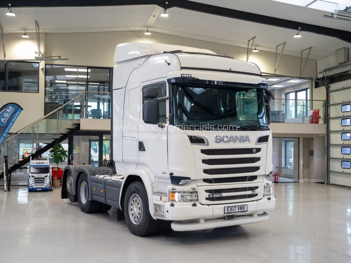 2017 (17) SCANIA R520 HIGHLINE V8 6X2 TAG - Image 1