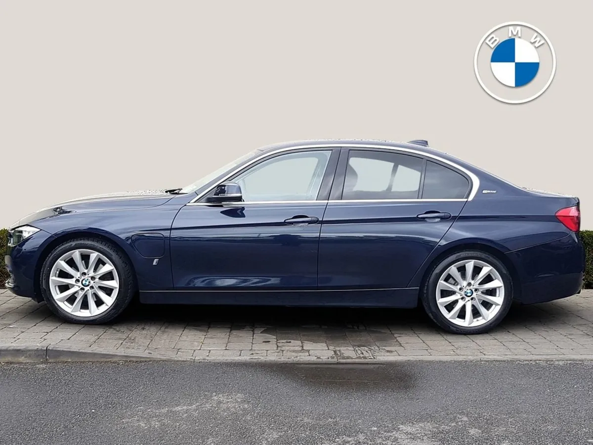 BMW 3 Series 330e Sport - Image 3