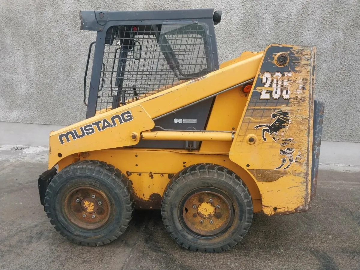 Mustang 2054 skidsteer - Image 3