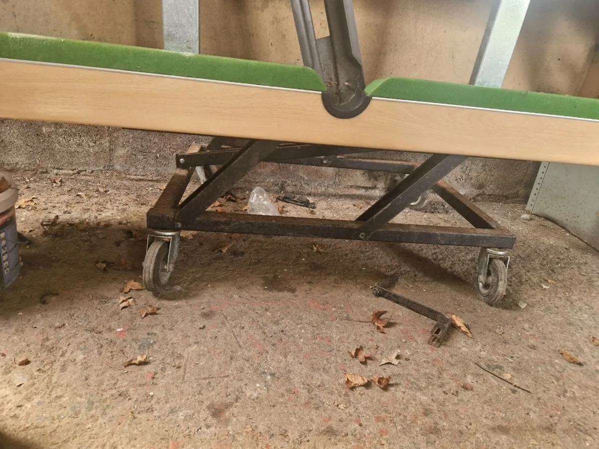 Pool table - Image 3