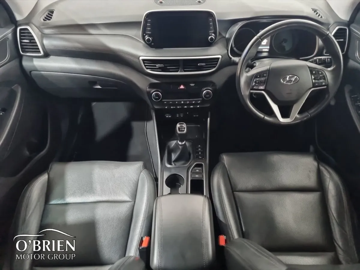 Hyundai Tucson 2WD Premium - Image 2