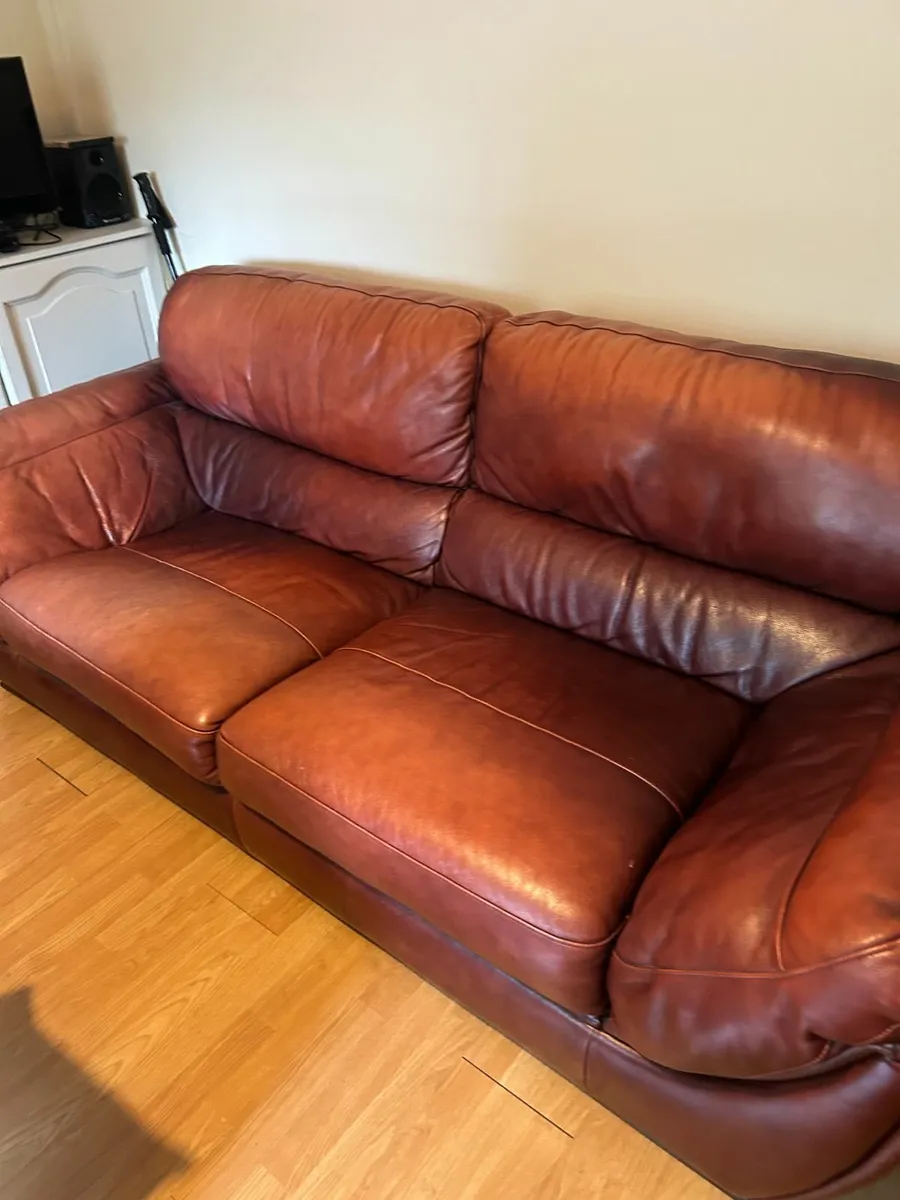 Leather 3 seater Couch - Image 3