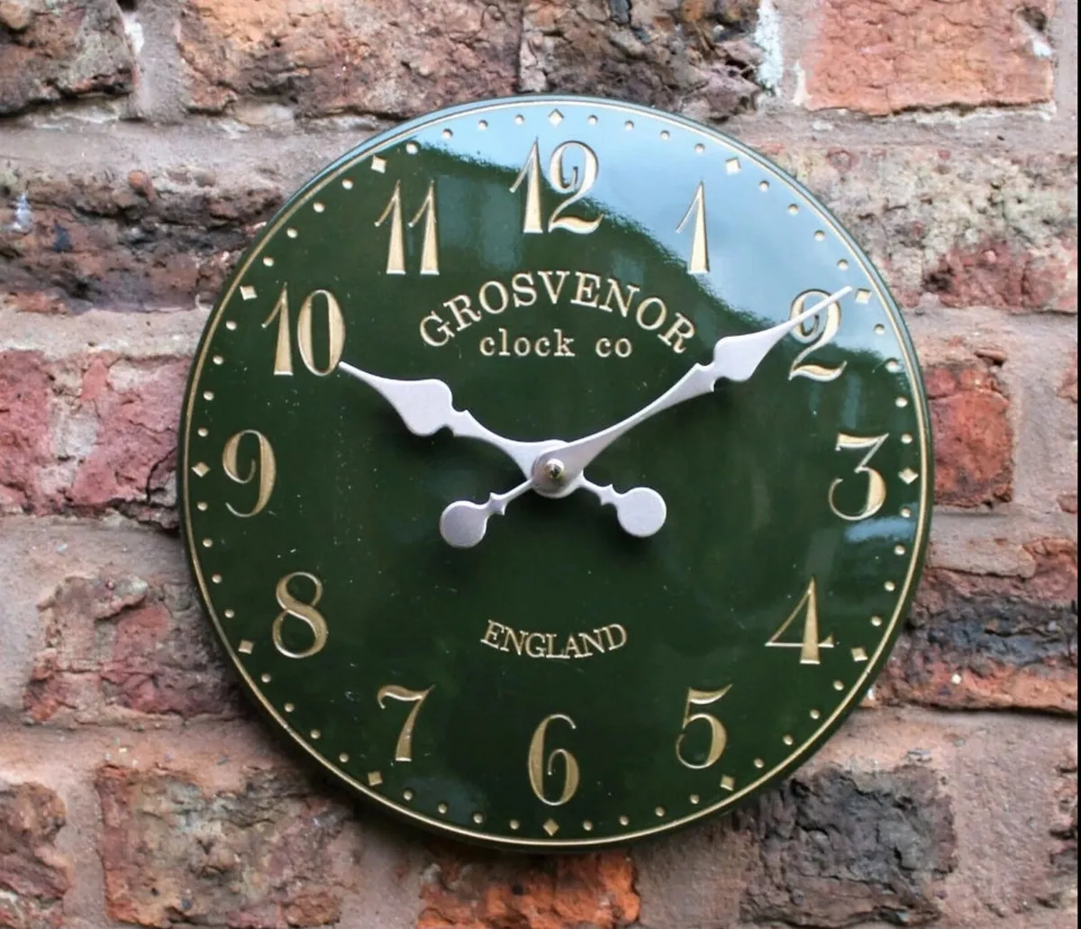 Outdoor Garden Station Green Wall Clock NEW - Image 2