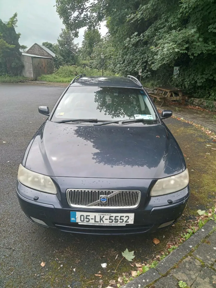 Volvo Estate v70 - Image 1