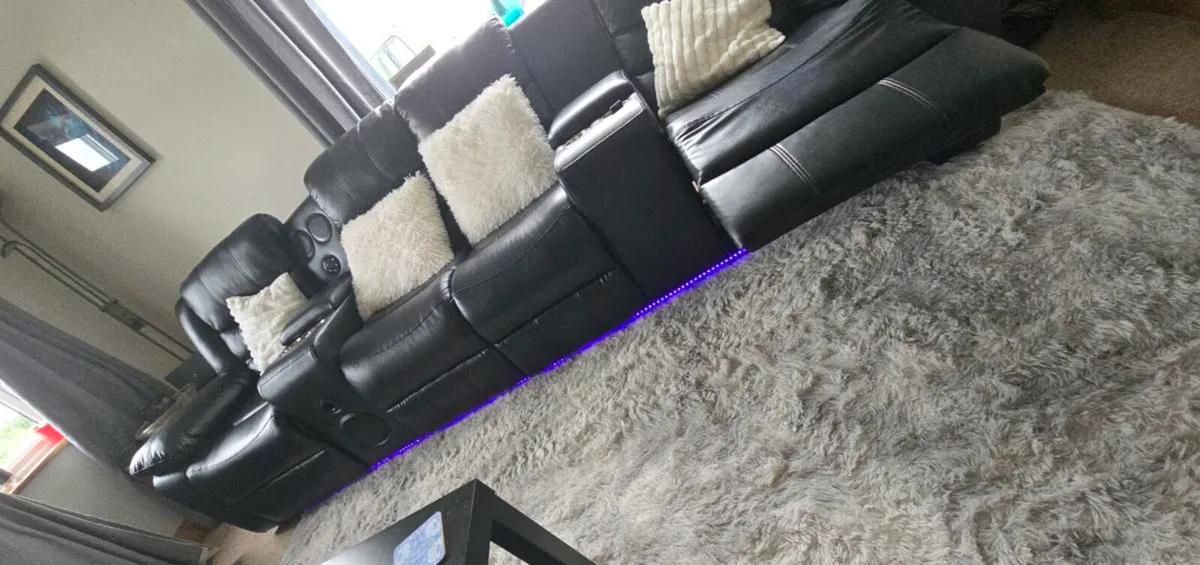 Sofa - Image 3