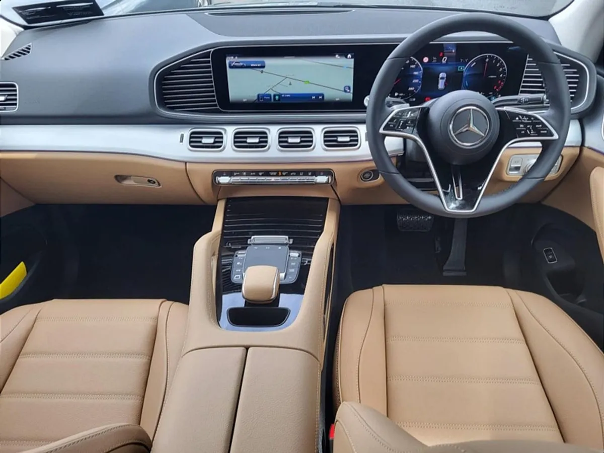 Mercedes-Benz GLE-Class Gle350de 4matic AMG Line - Image 4