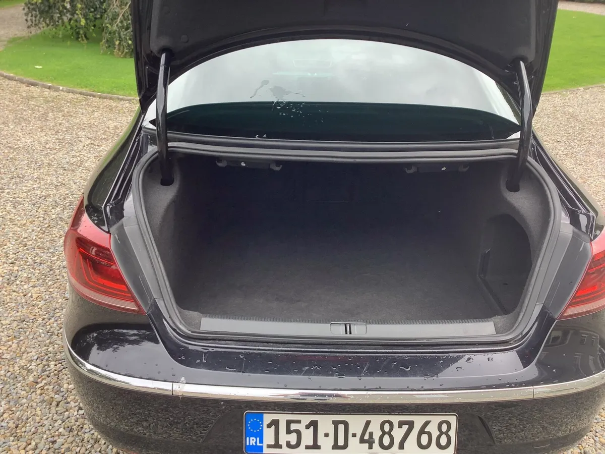 Volkswagen Passat  CC 2015 - Image 2