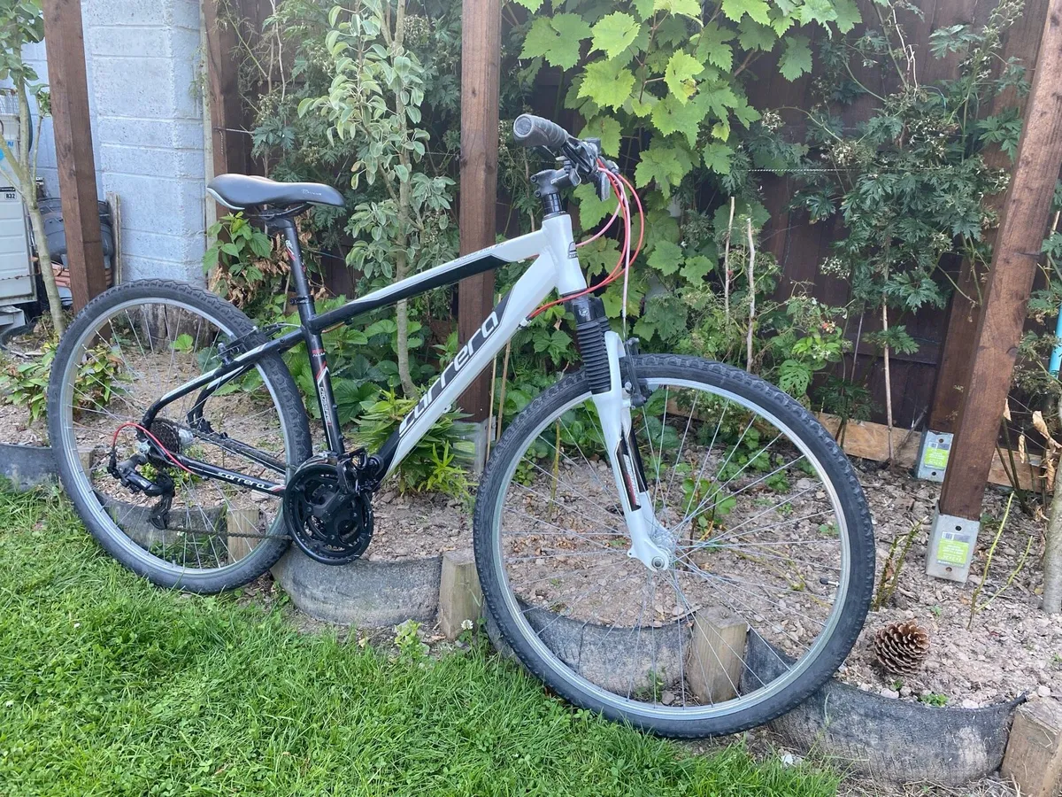 Carrera crossfire1 700x45c wheels 21 speed 17 - Image 3