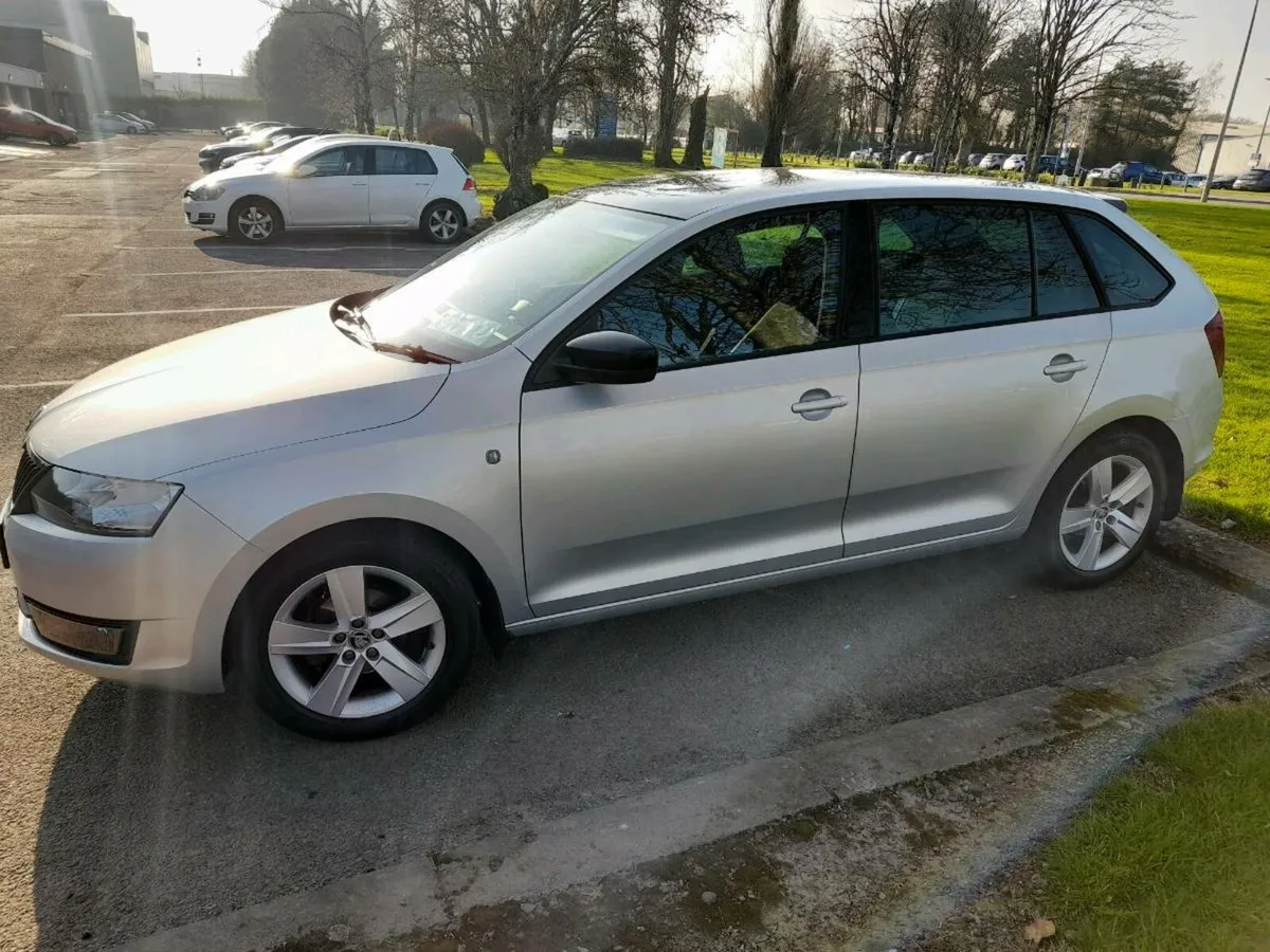 Skoda Rapid - Image 1