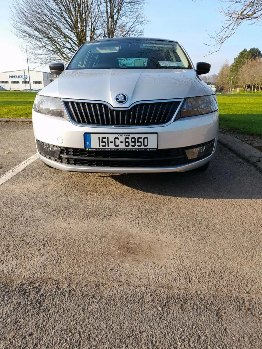 Skoda Rapid - Image 2