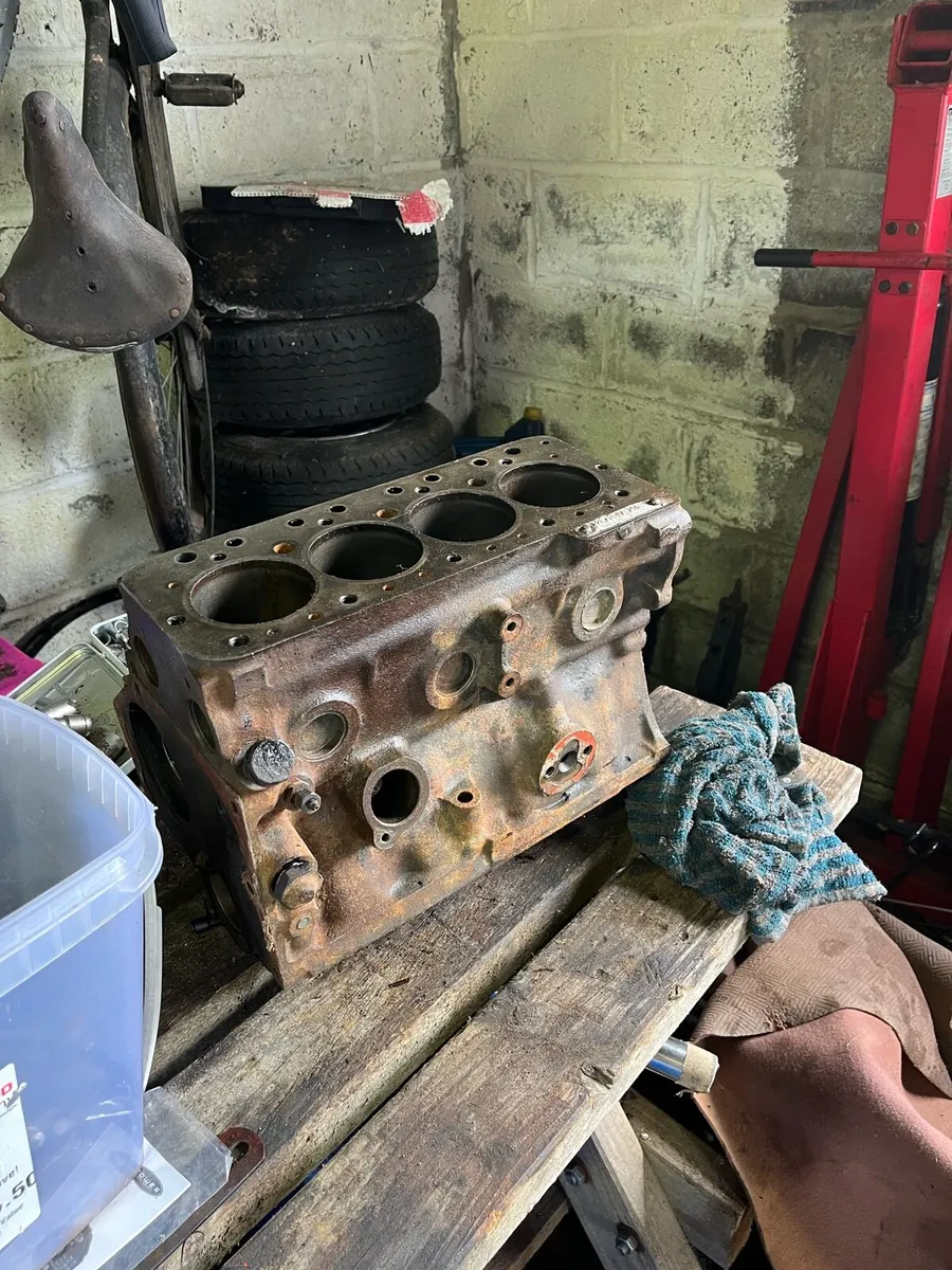 Classic mini 1275 engine - Image 2
