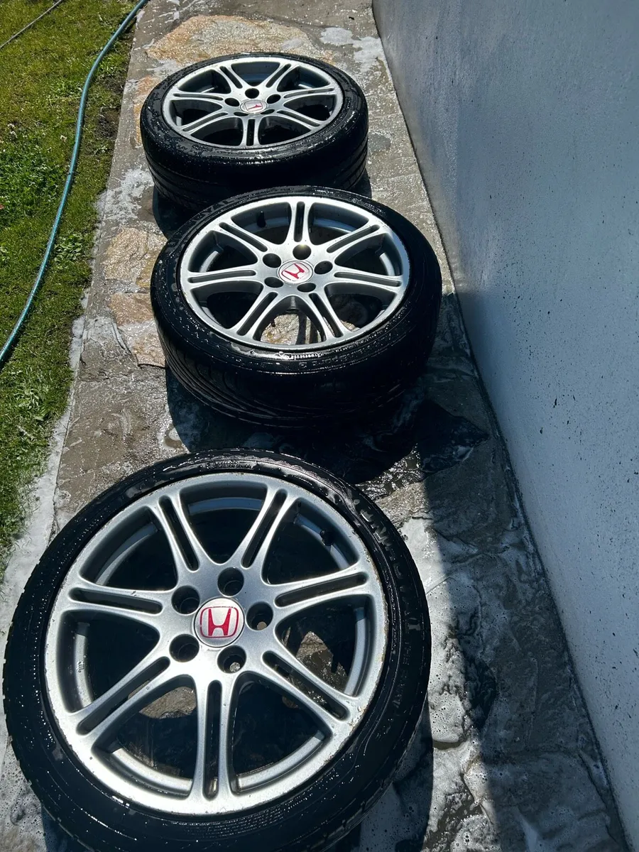 Honda alloys 17inch - Image 4