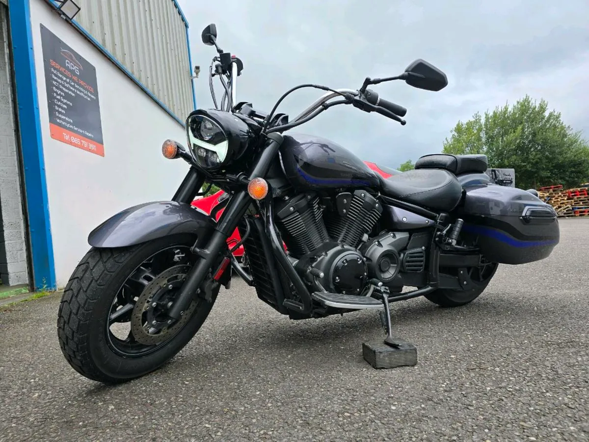 Yamaha XVS 1300 Deluxe - Image 1