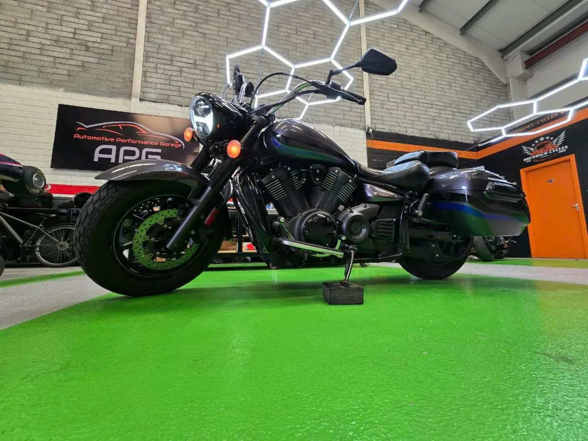 Yamaha XVS 1300 Deluxe - Image 4