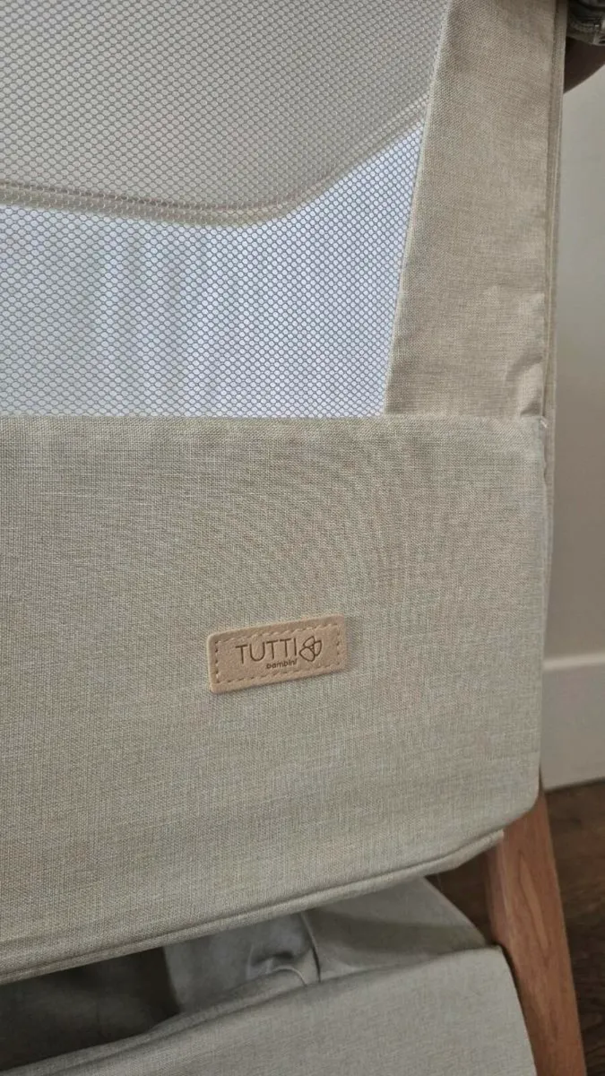 Cozee Tutti Bambini Bedside Crib - Image 3
