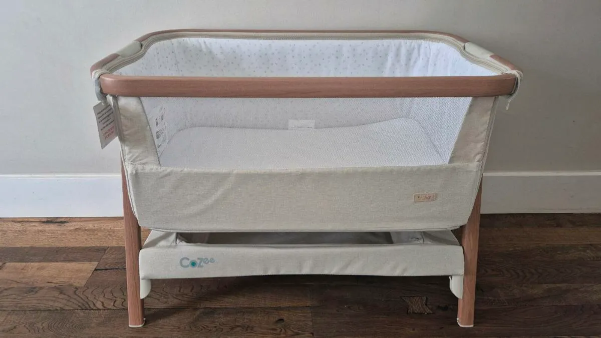 Cozee Tutti Bambini Bedside Crib - Image 4