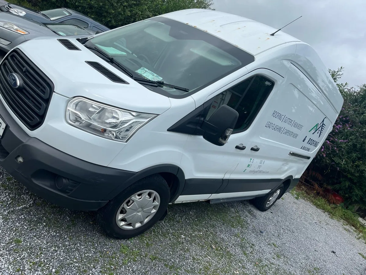 Van - Image 2