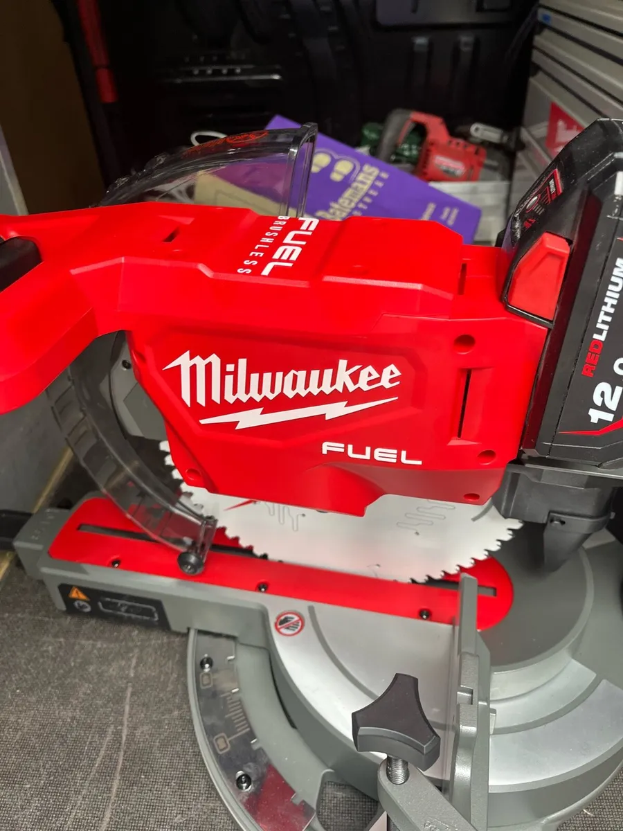 Milwaukee mitre saw - Image 3