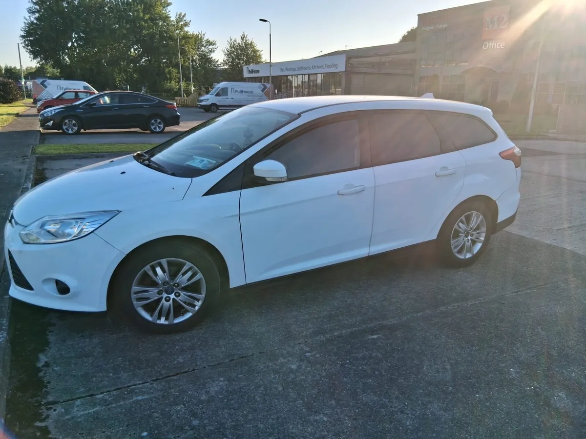 132 Ford Focus just passed nct - Image 1