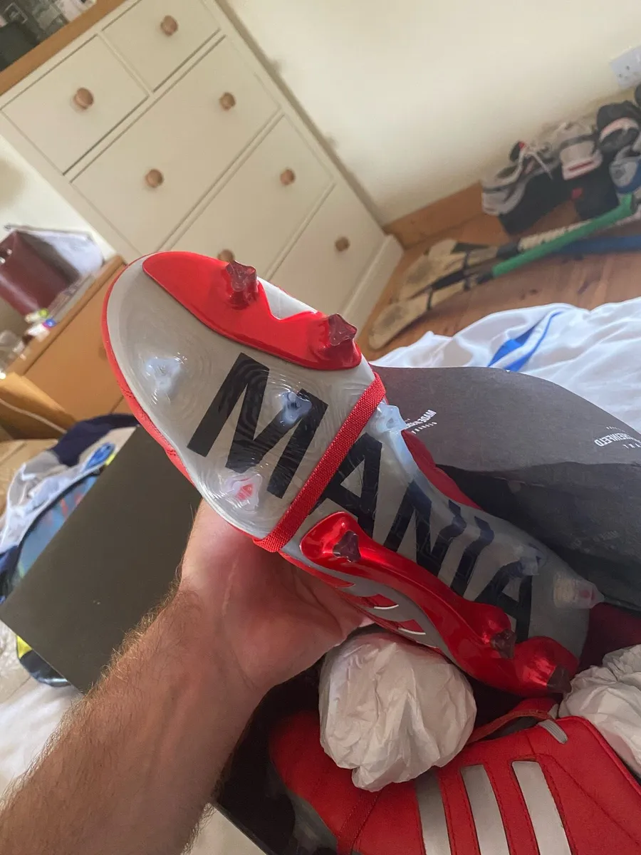 Adidas predator mania football boots - Image 3