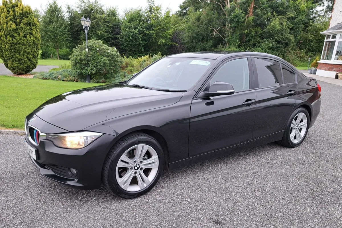 BMW 3-Series 2014 - Image 1