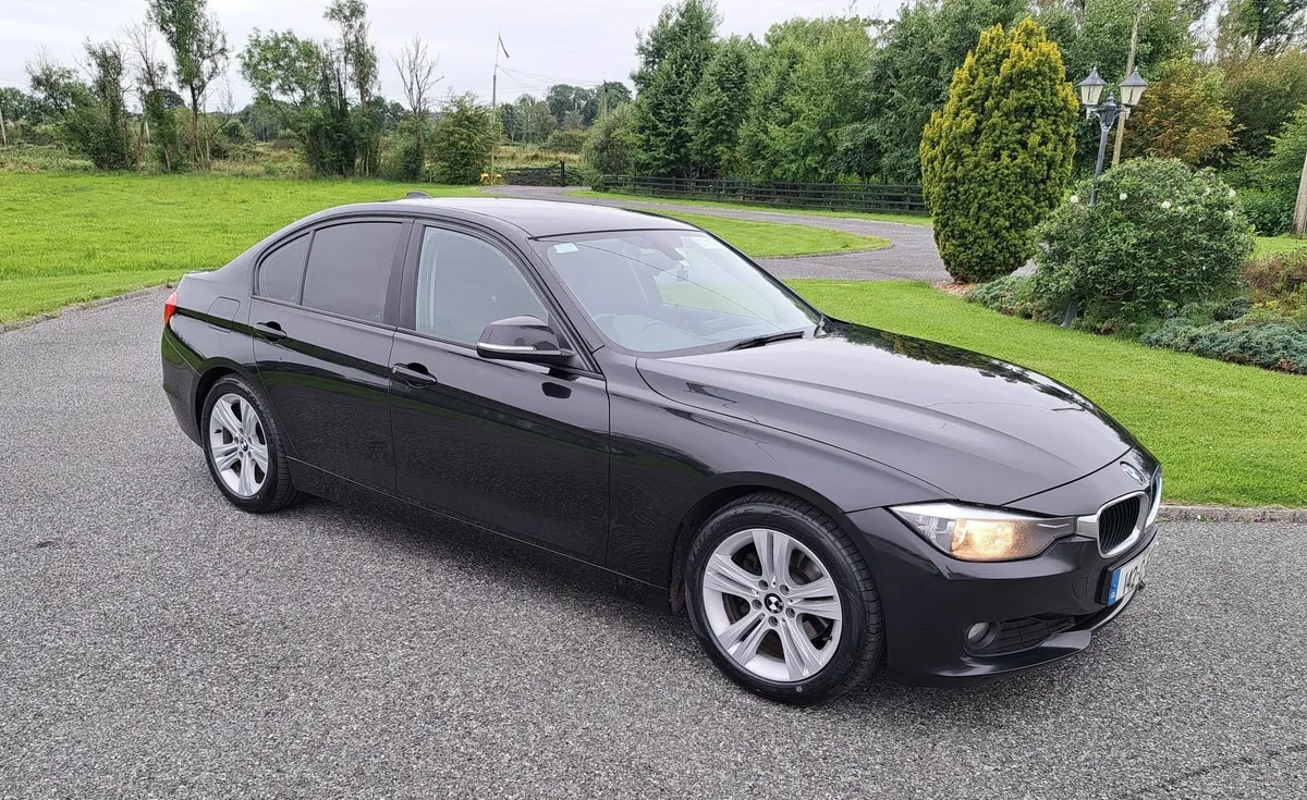 BMW 3-Series 2014 - Image 4