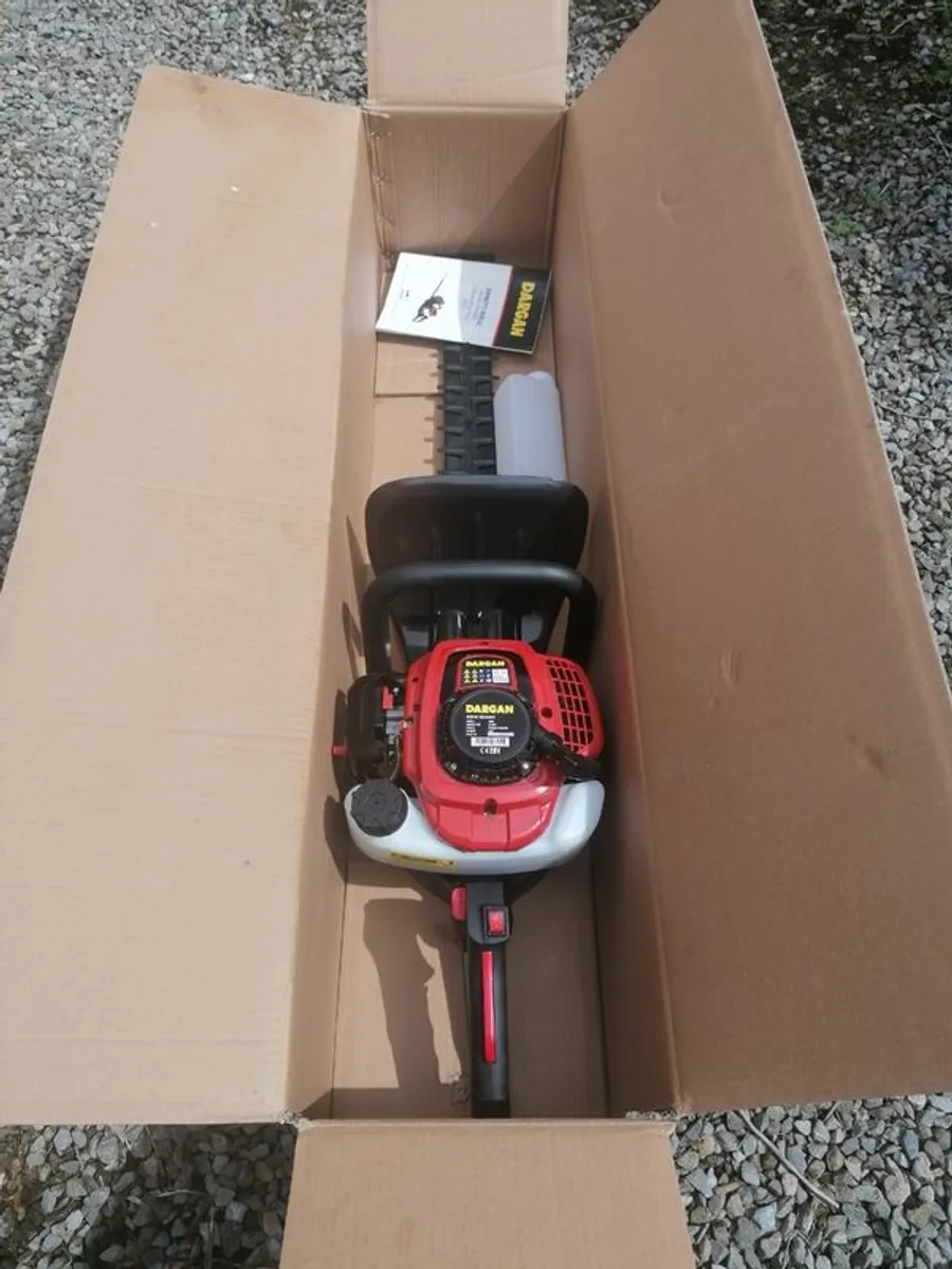 dargan 22.5cc 2-stroke hedge trimmer - Image 1